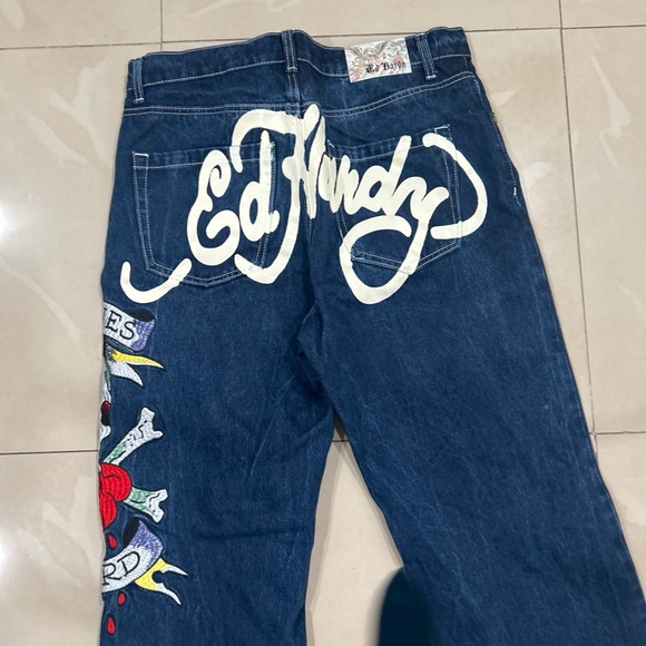 Ed Hardy - Picture 2 of 2